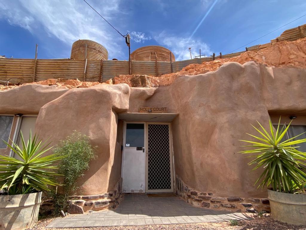 894 Holly Court Apartment Coober Pedy Bagian luar foto